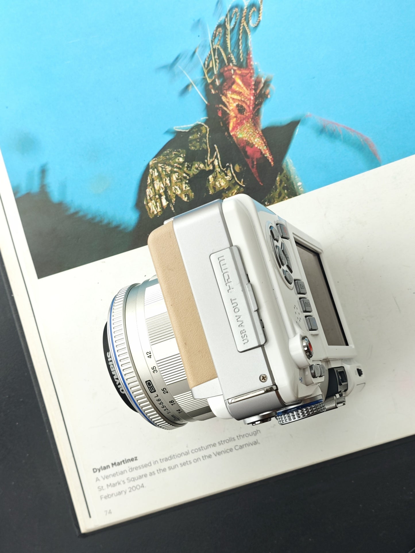 Used Olympus PEN E-PL1 with M.Zuiko digital 14-42mm F3.5-5.6