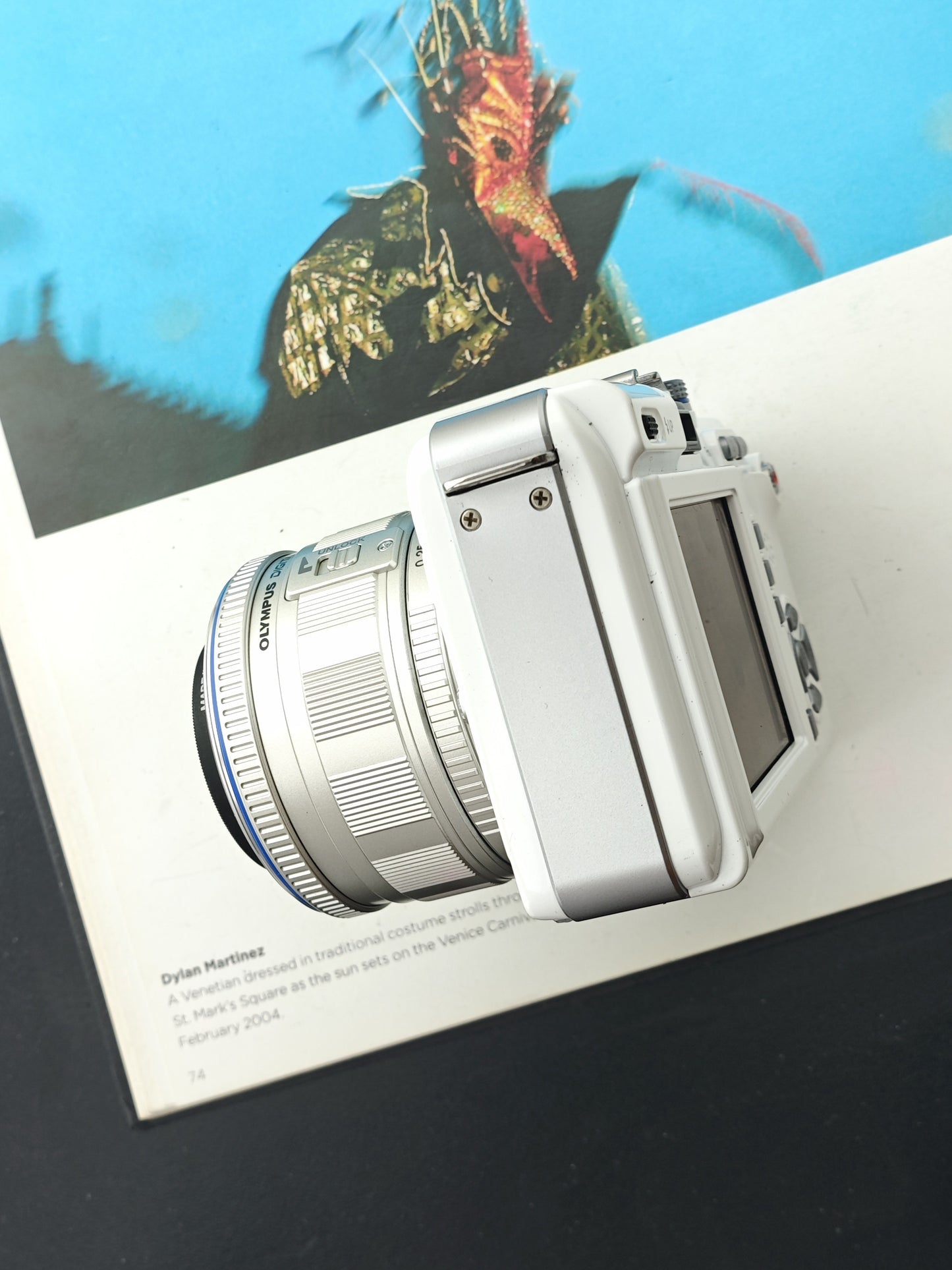 Used Olympus PEN E-PL1 with M.Zuiko digital 14-42mm F3.5-5.6