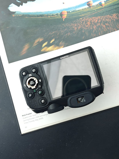 Used Fujifilm FinePix S2500 HD Digital Camera