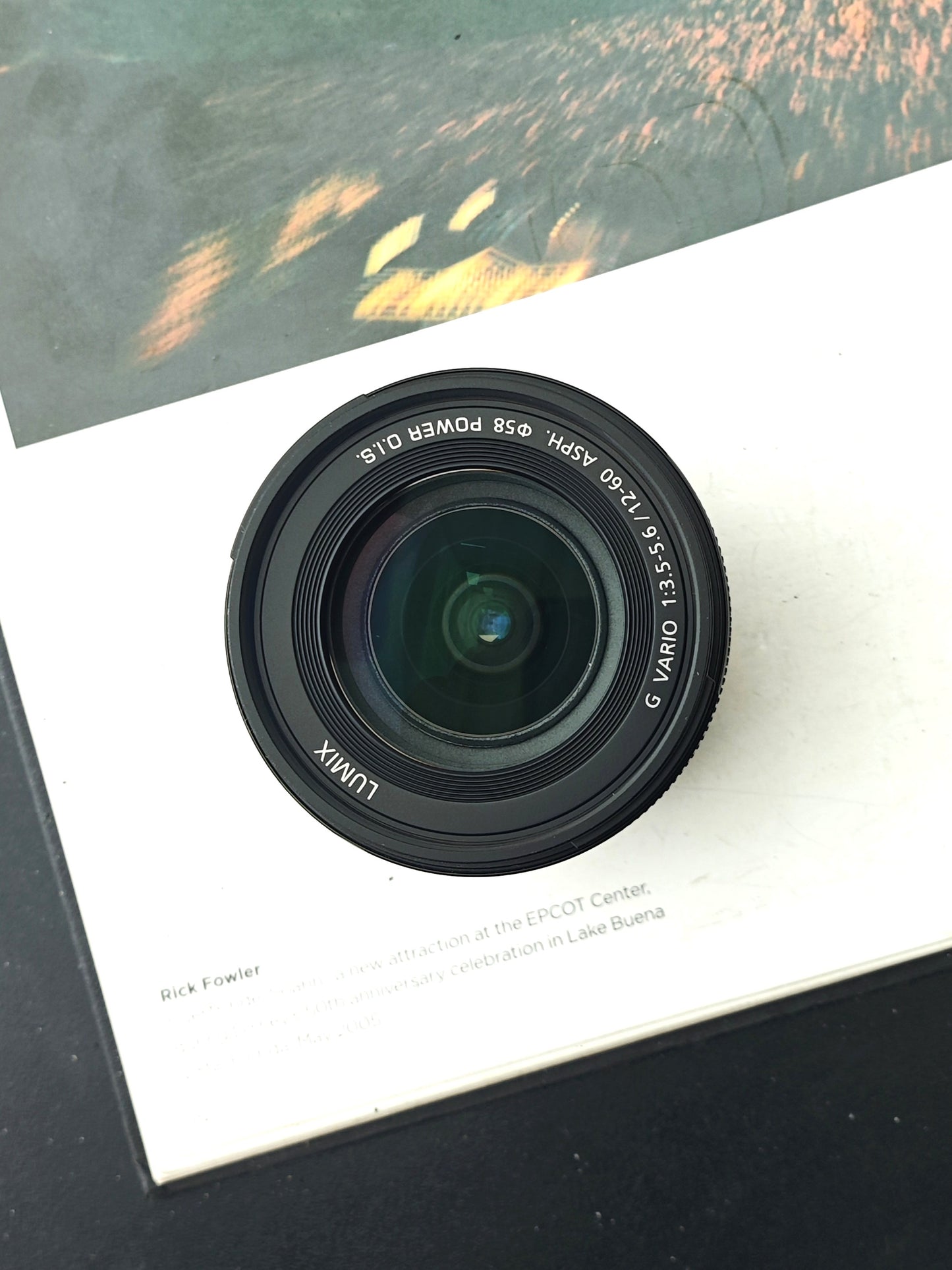 Panasonic Lumix G Vario 12-60mm F3.5-5.6 Mega O.I.S. [M4/3 mount]