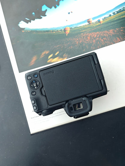 Used Canon EOS kiss M with Double Zoom Kit Digital Camera