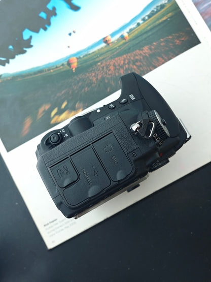 Used Nikon D600 body Digital Camera [No charger]