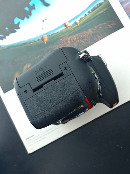 Used Nikon D600 body Digital Camera [No charger]