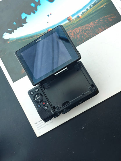 *READ* Used Nikon Coolpix A900 Digital Camera