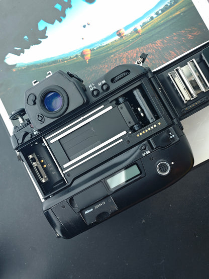 Nikon F5 body