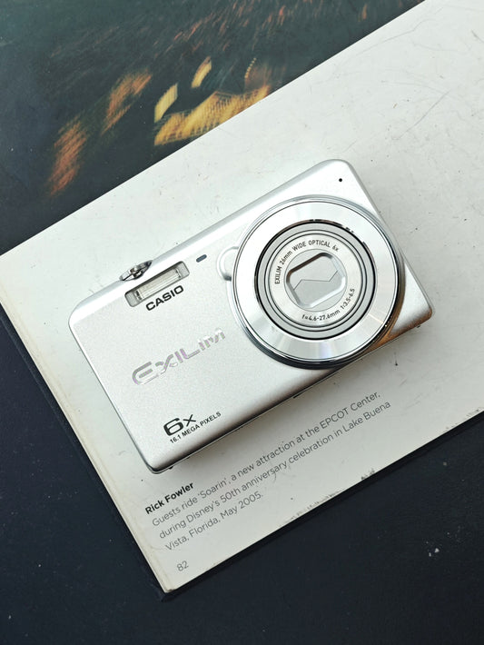 Used Casio EXILIM EX-ZS25 Digital Camera