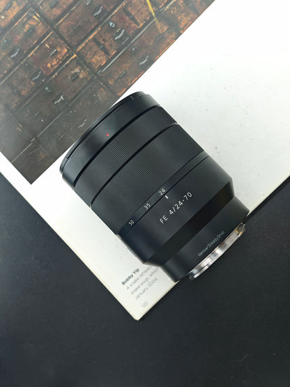 Carl Zeiss Vario-Tessar FE 24-70mm F4 ZA OSS T* [E mount] #45889161