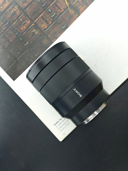 Carl Zeiss Vario-Tessar FE 24-70mm F4 ZA OSS T* [E mount] #45889161