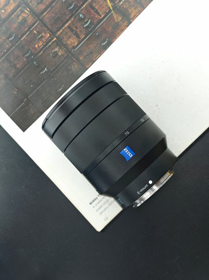 Carl Zeiss Vario-Tessar FE 24-70mm F4 ZA OSS T* [E mount] #45889161