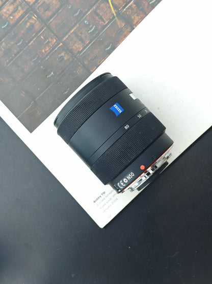 Carl Zeiss Vario-Sonnar DT 16-80mm F3.5-4.5 ZA T* [A mount]