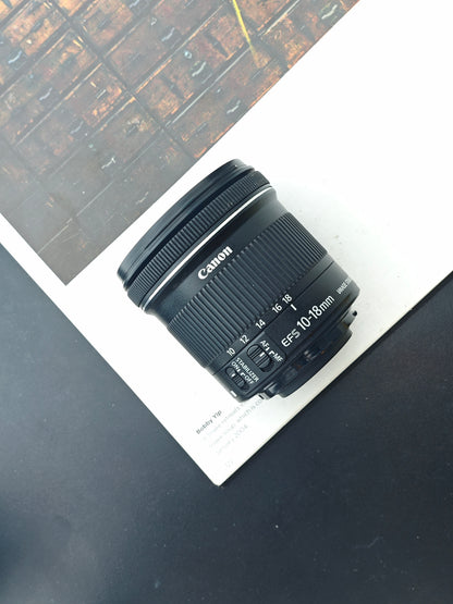 Canon Zoom Lens EF-S 10-18mm F4.5-5.6 IS STM