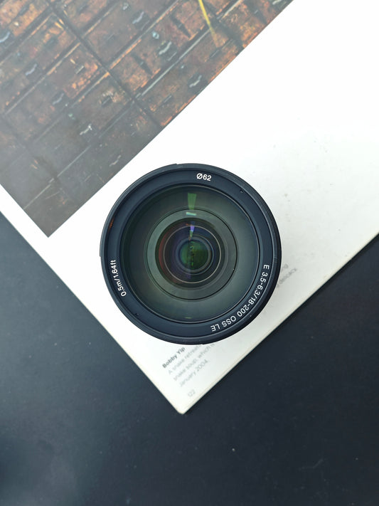 Sony E 18-200mm F3.5-6.3 OSS LE [E mount]