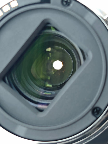 Sony E 18-200mm F3.5-6.3 OSS LE [E mount]