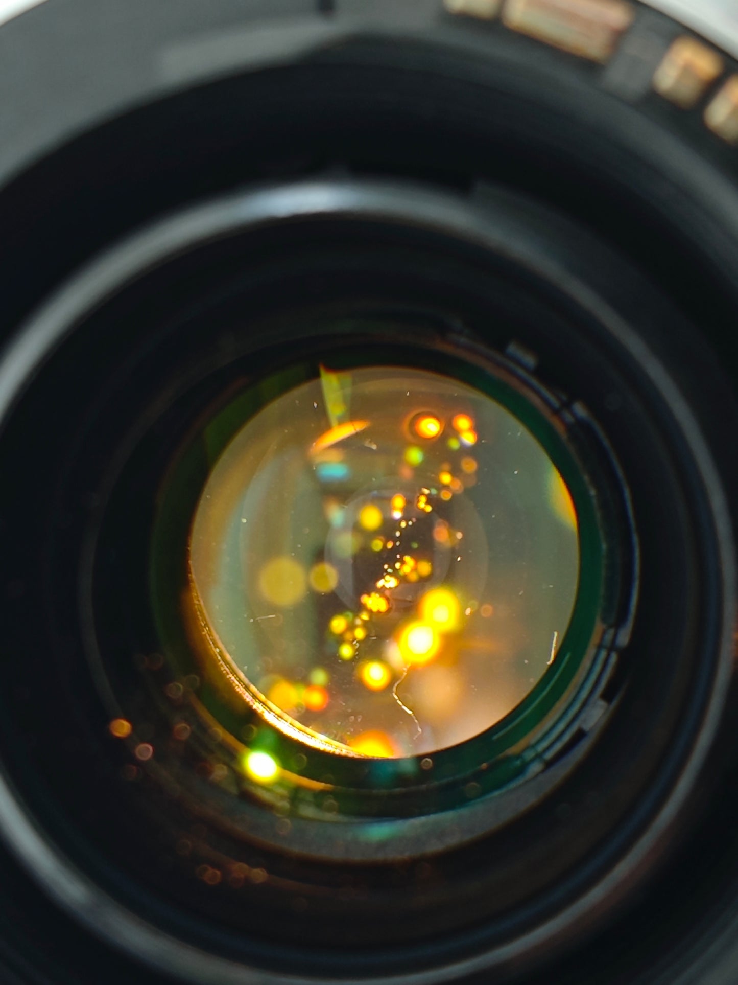 Canon Zoom Lens EF 28-135mm F3.5-5.6 IS USM