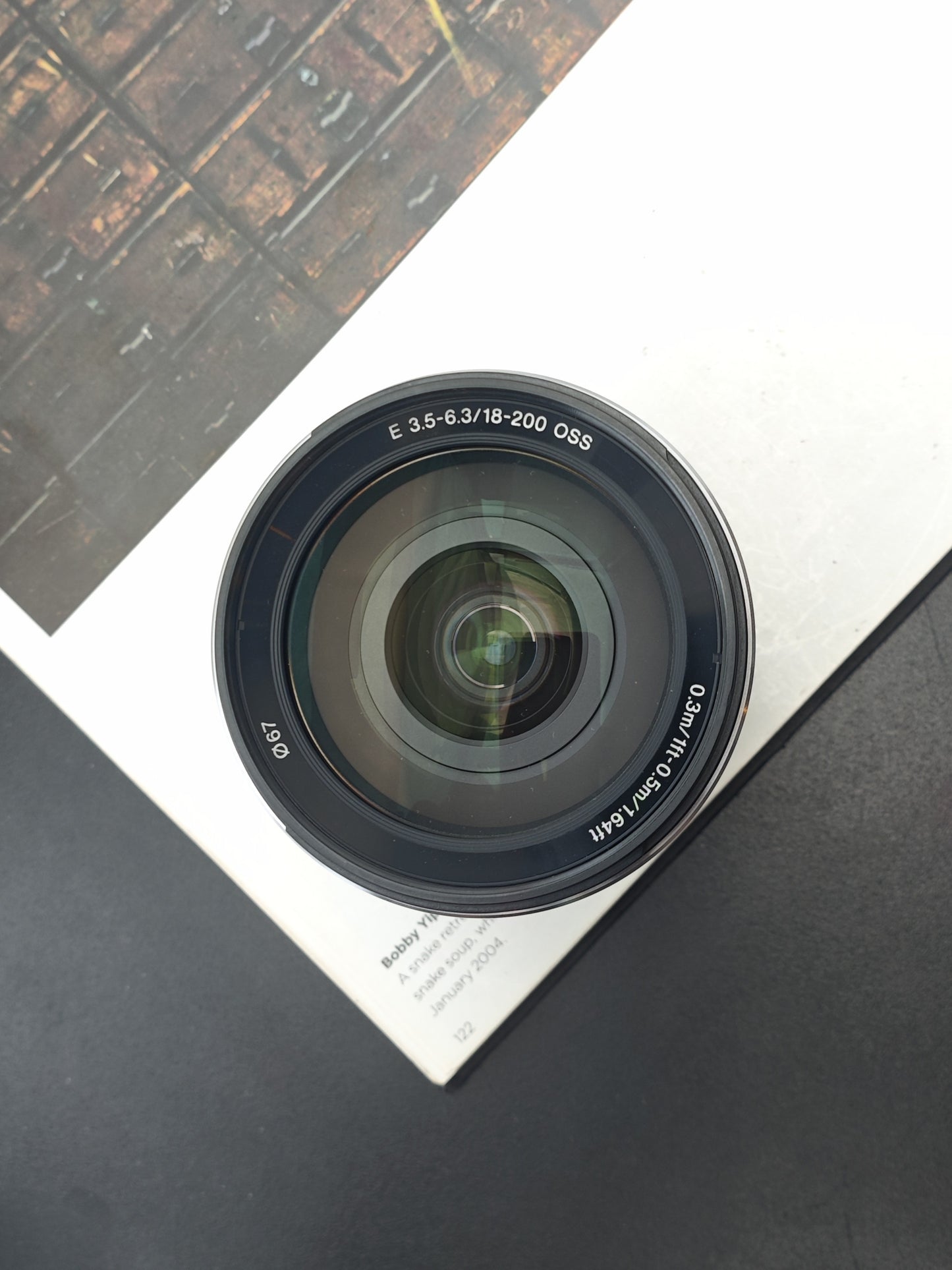 Sony E 18-200mm F3.5-6.3 OSS [E mount]