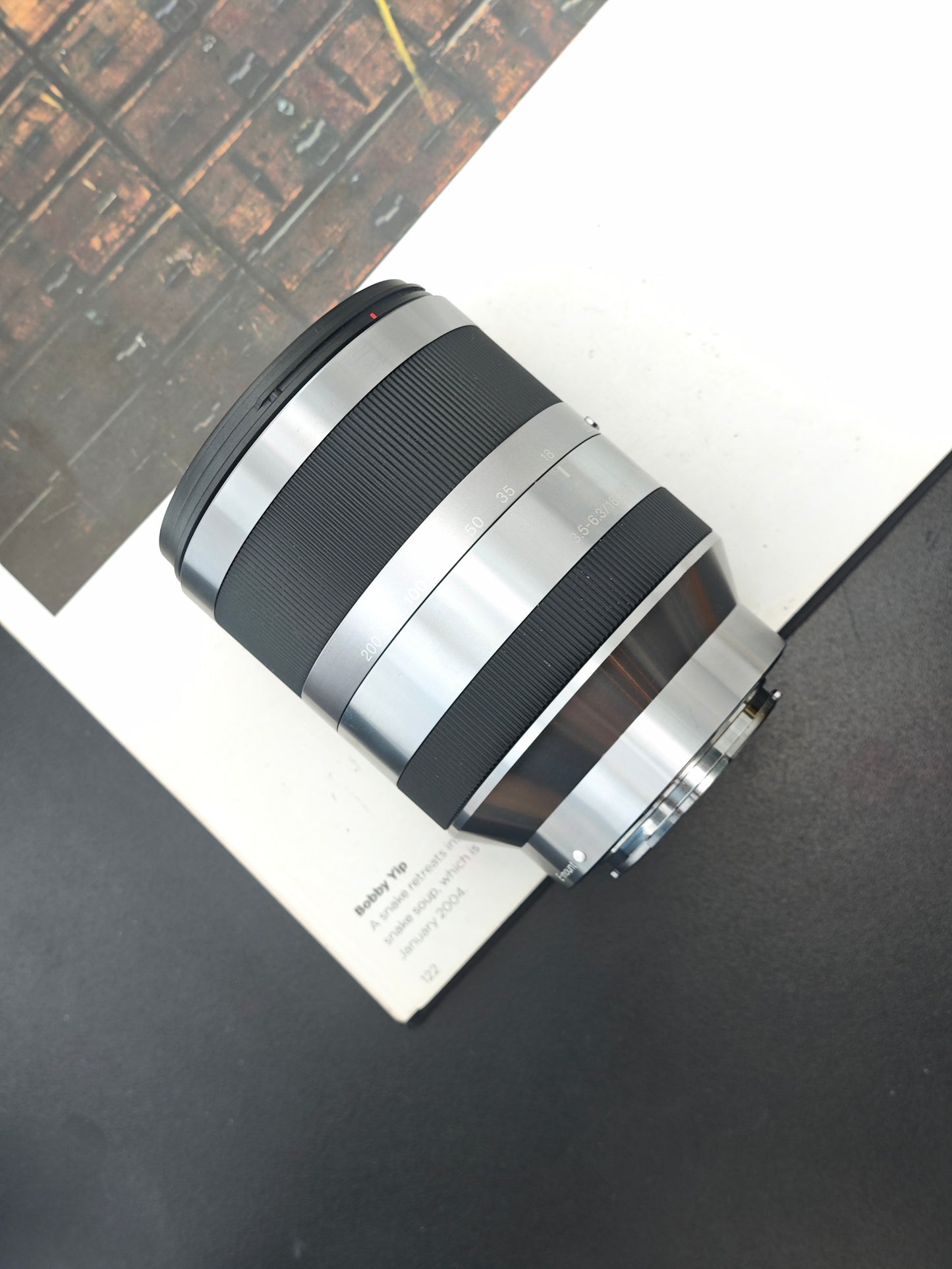 Sony E 18-200mm F3.5-6.3 OSS [E mount]