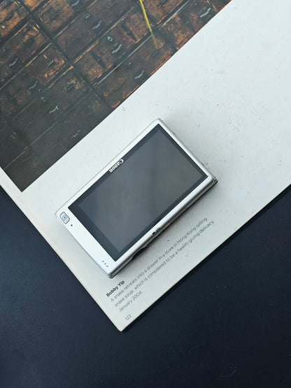 Used Canon IXY 420F silver Digital Camera [with box]