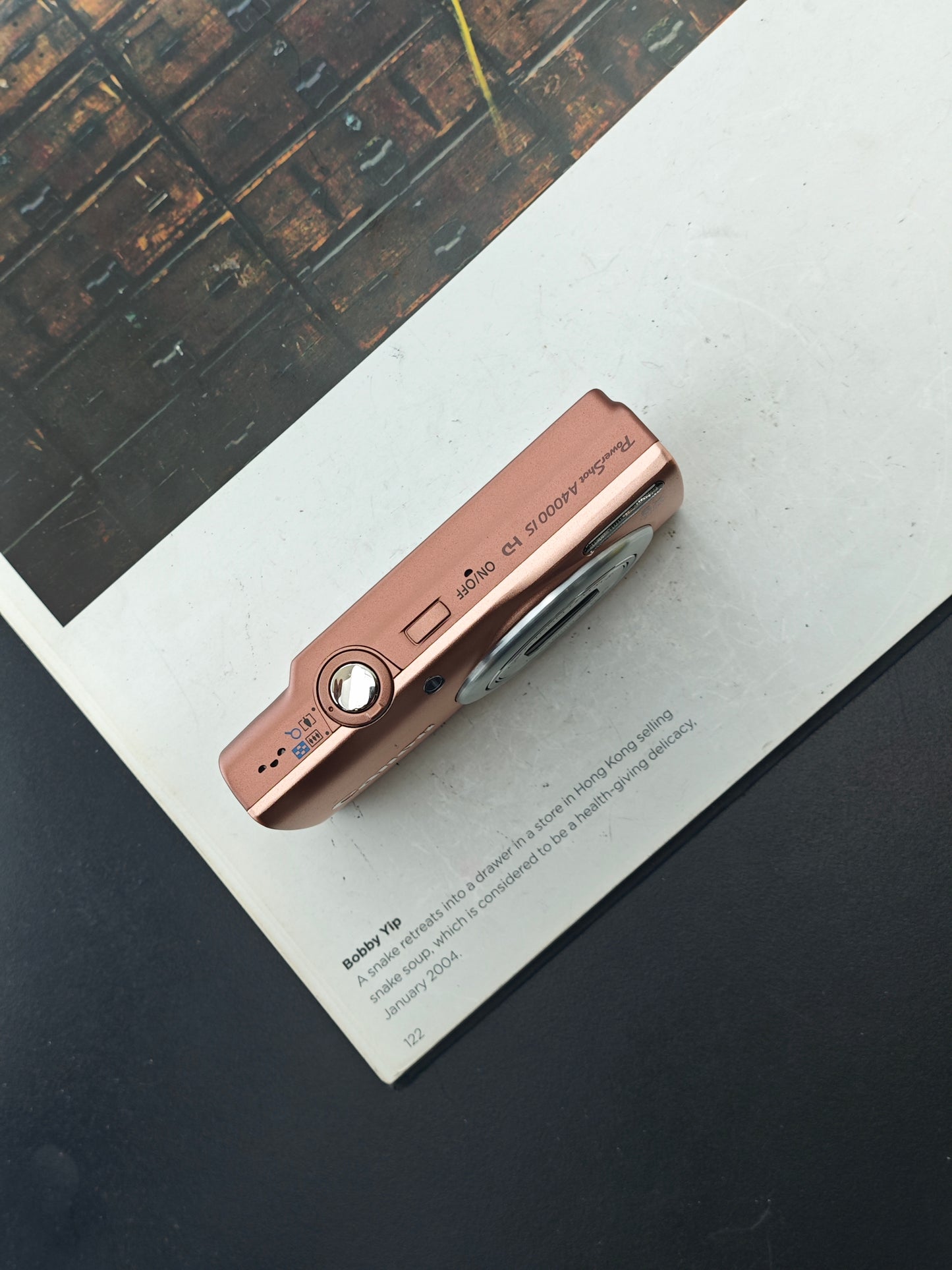 Used Canon PowerShot A4000 IS HD Digital Camera [No charger]