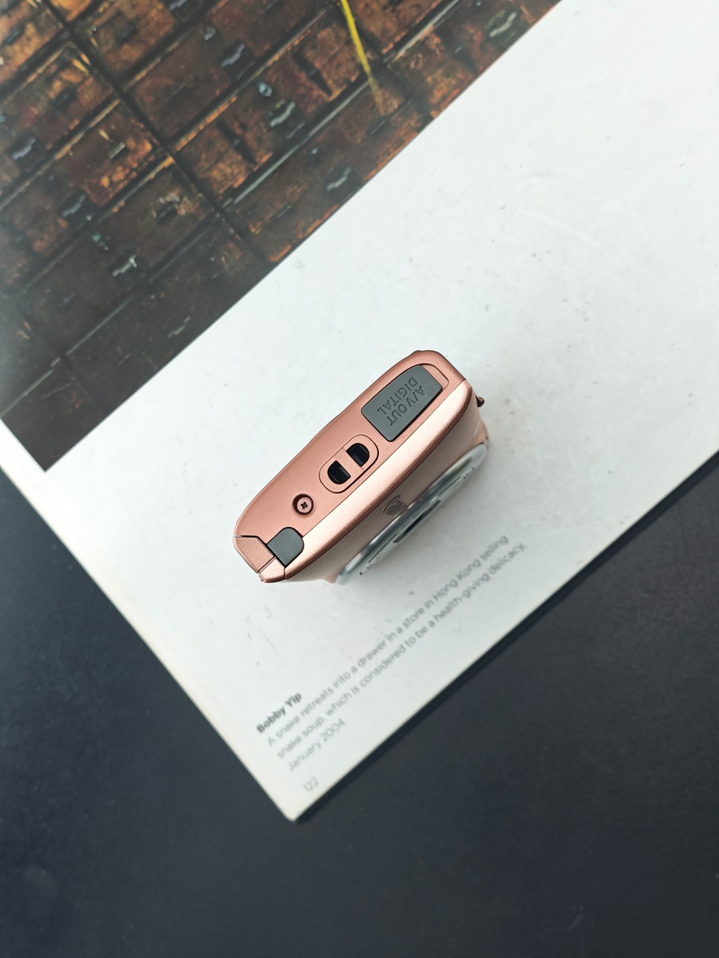 Used Canon PowerShot A4000 IS HD Digital Camera [No charger]