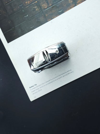 Used Canon IXY Digital 900 IS Digital Camera