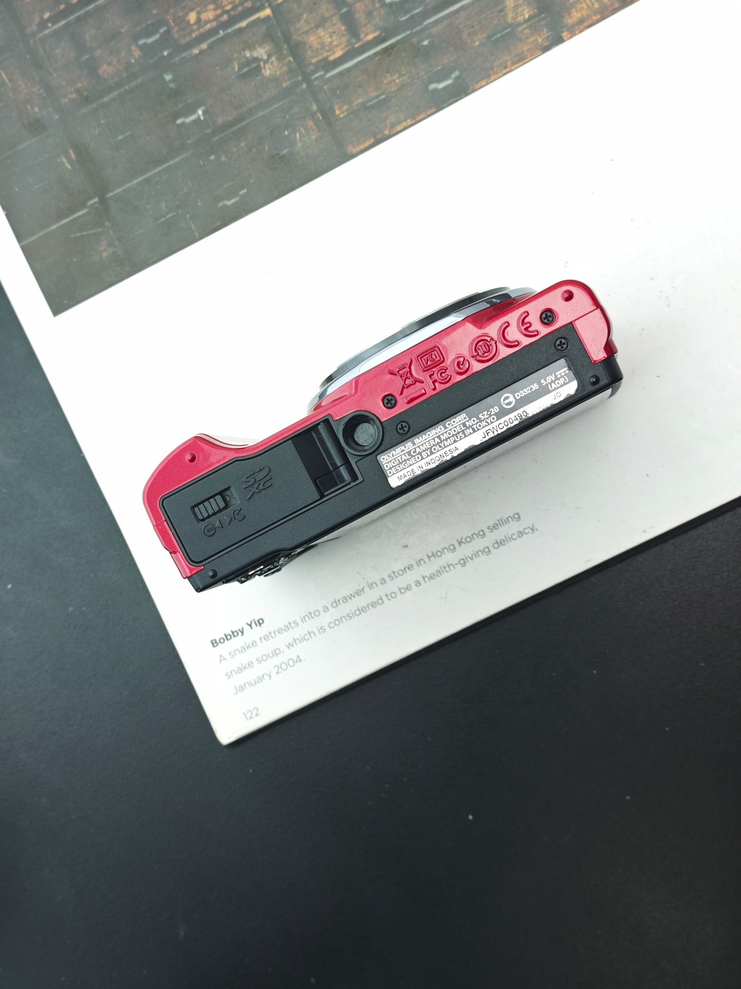 Used Olympus SZ-20 red Digital Camera