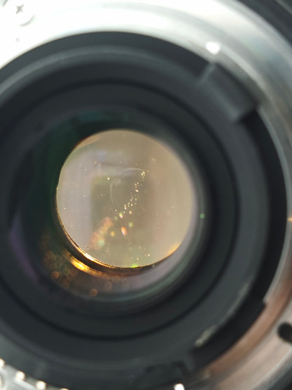 Used Nikon D800 with Nikkor DX AF-S 18-200mm F3.5-5.6 G ED II [No charger]