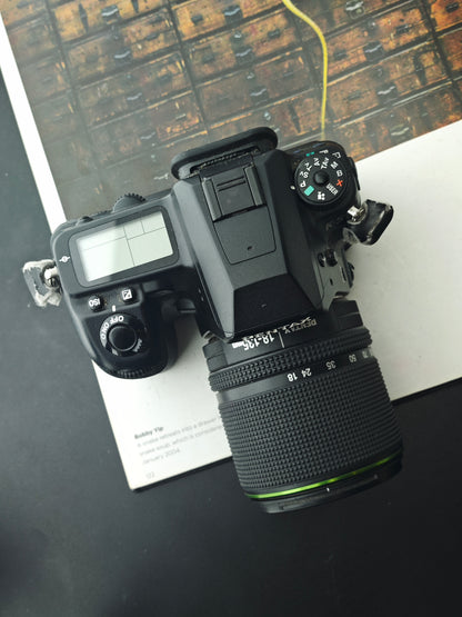 Used Pentax K-5 with SMC Pentax-DA 18-135mm F3.5-5.6 ED AL [No charger]