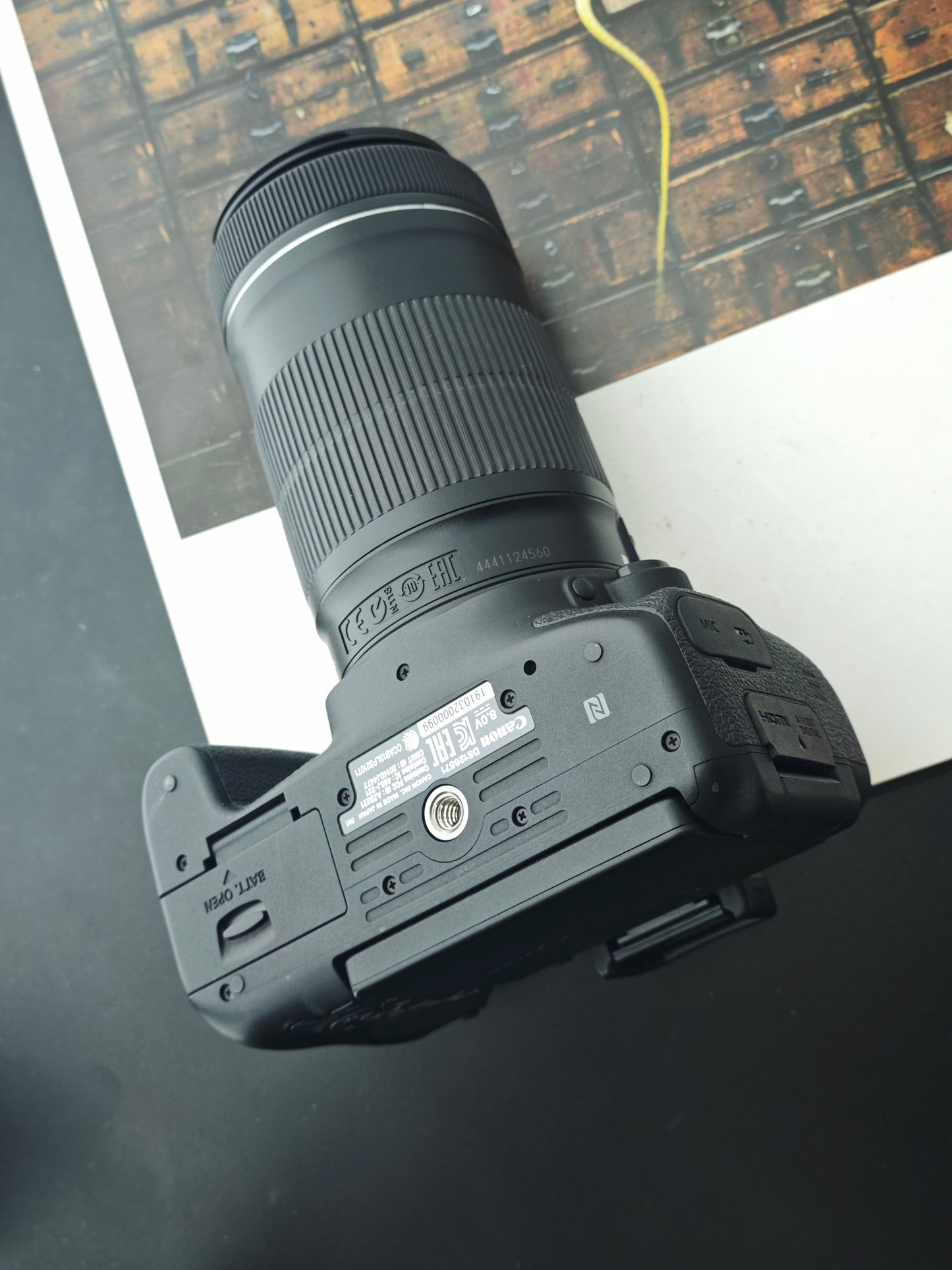 Used Canon EOS Kiss X8i with EF-S 55-250mm F4-5.6 IS STM