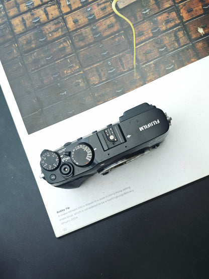 Used Fujifilm X-E3 body Digital Camera [No charger]