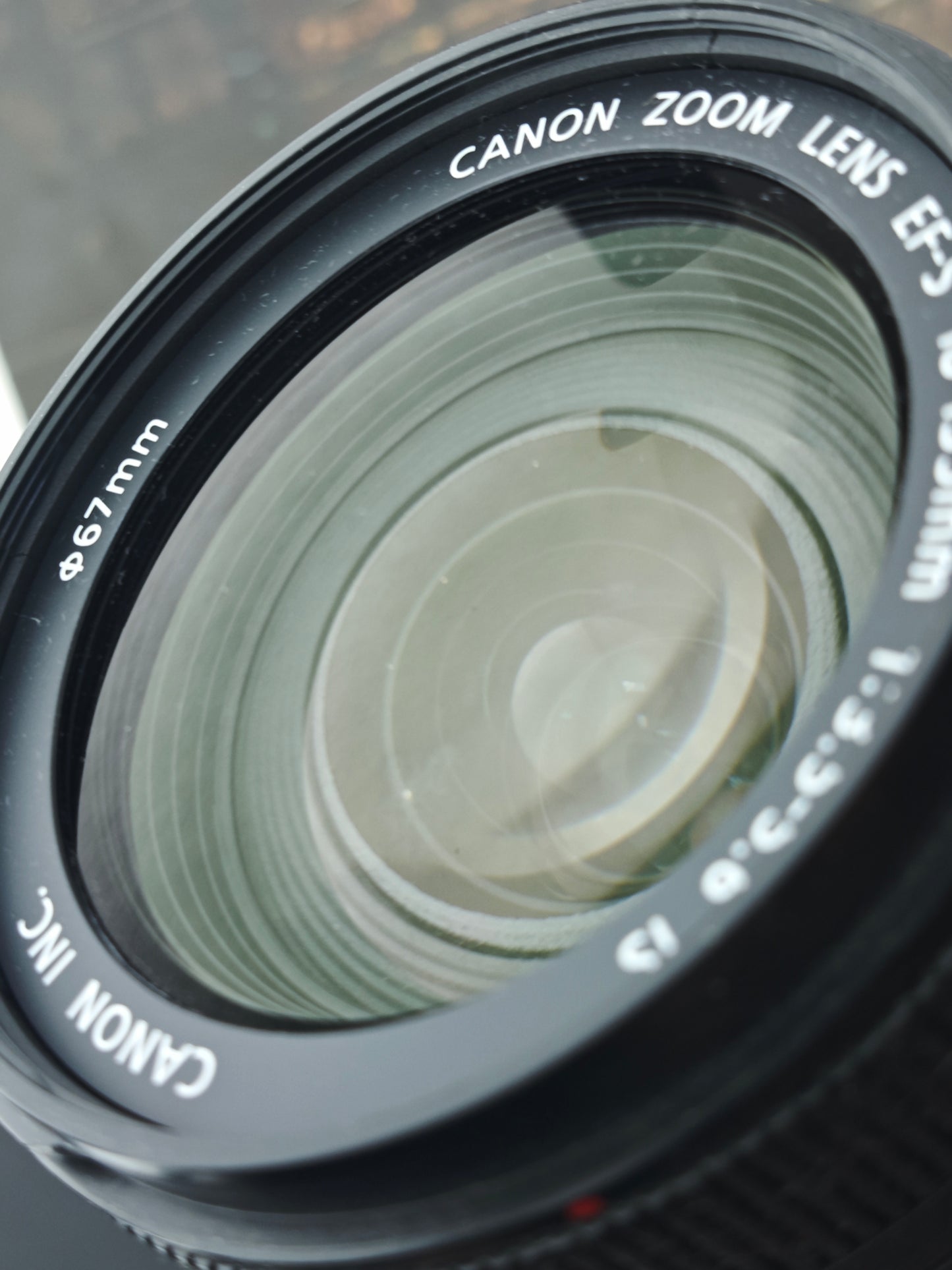 Canon Lens EF-S 18-135mm F3.5-5.6 IS