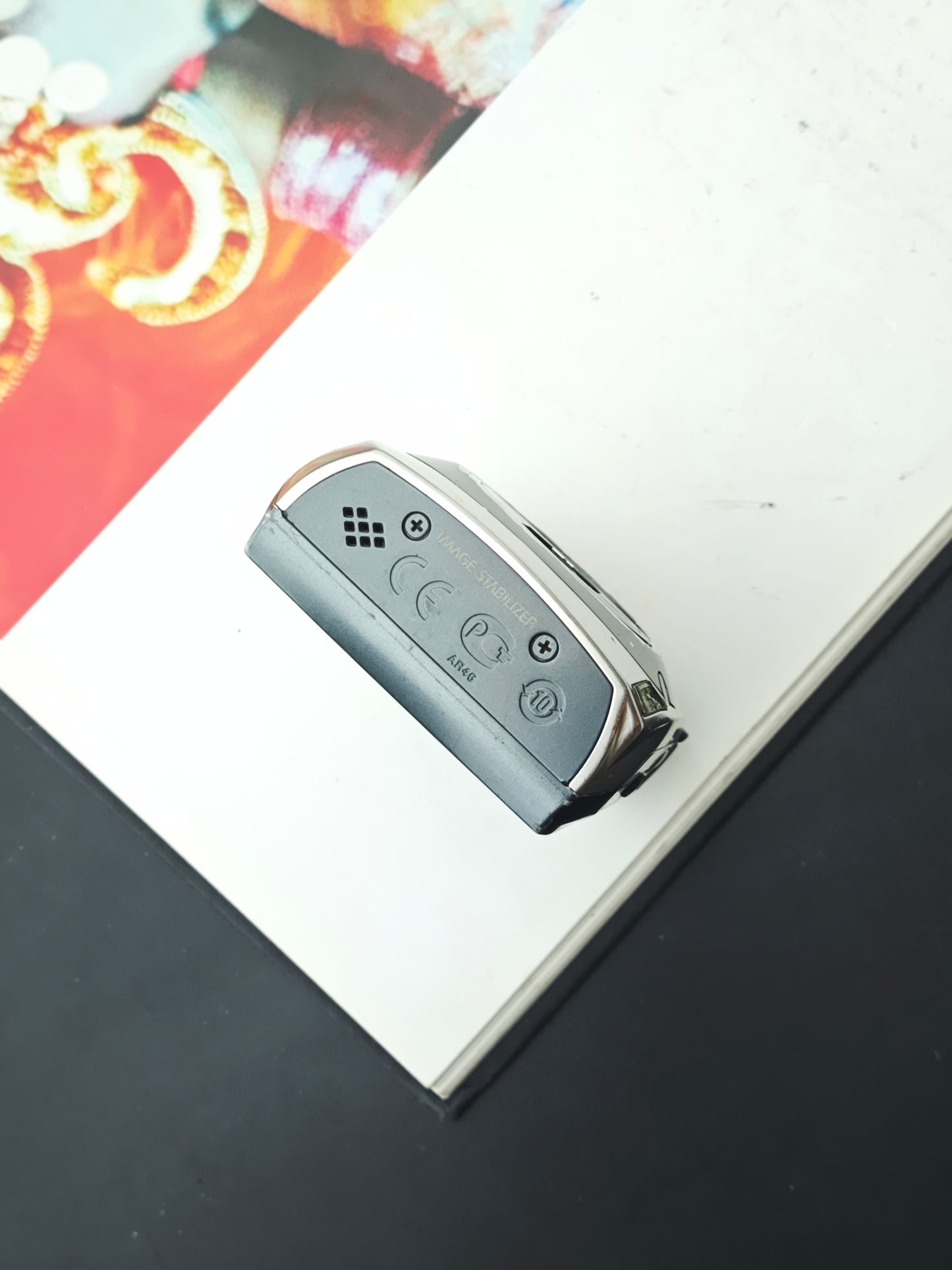 *READ* Used Canon IXY 31S silver Digital Camera [No charger]