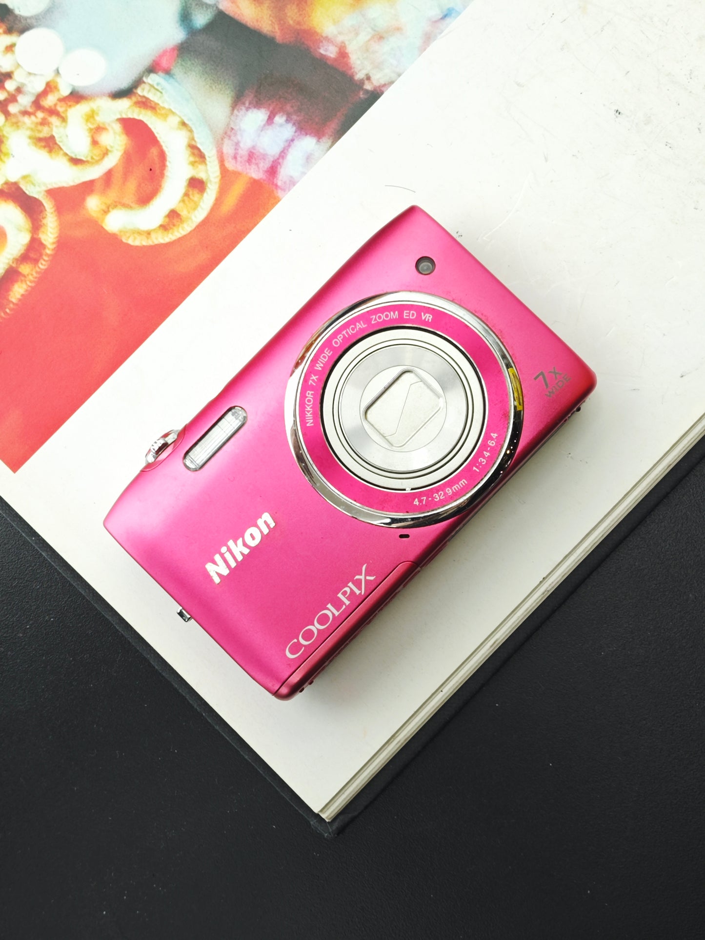 Used Nikon Coolpix S3500 pink Digital Camera [No charger]