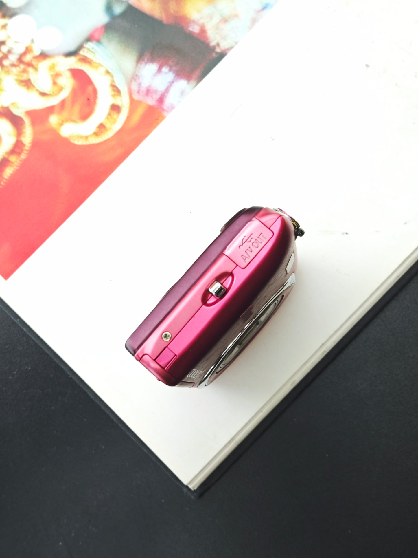 Used Nikon Coolpix S3500 pink Digital Camera [No charger]