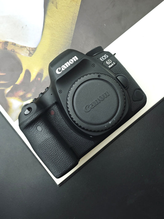 Used Canon EOS 6D Mark II body Digital Camera [with box]