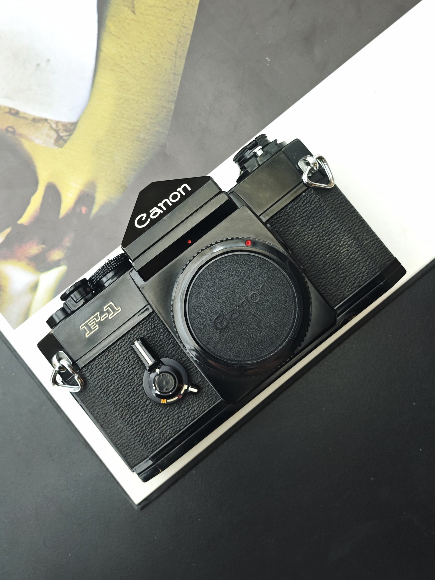Canon F-1 body