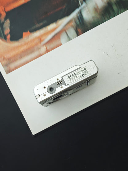 Used Casio EXILIM EX-Z55 Digital Camera [No charger]