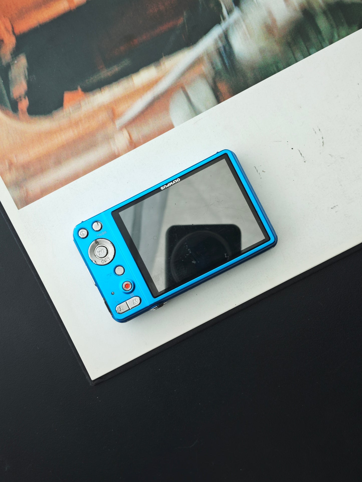 *READ* Used Olympus VG-140 blue Digital Camera [No charger]