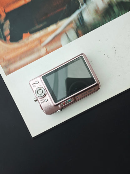 Used Casio EXILIM EX-Z1050 pink Digital Camera [No charger]
