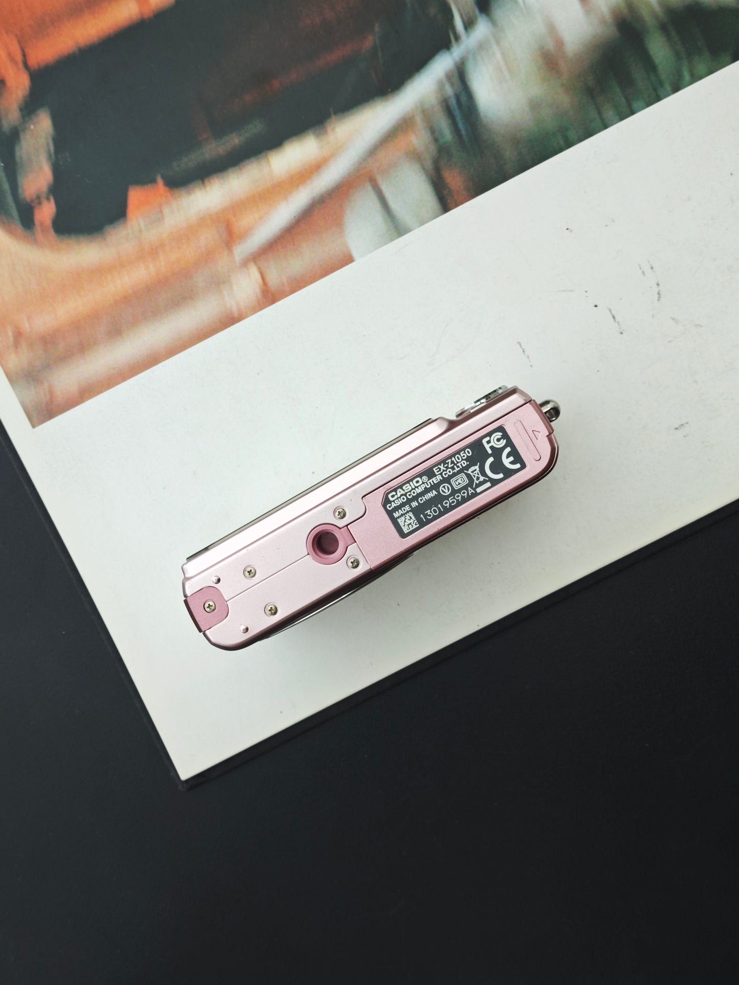 Used Casio EXILIM EX-Z1050 pink Digital Camera [No charger]