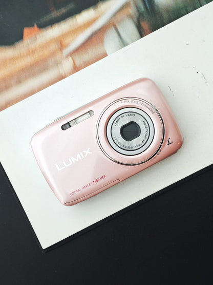 Used Panasonic Lumix DMC-S1 pink Digital Camera [JPN only, No charger]