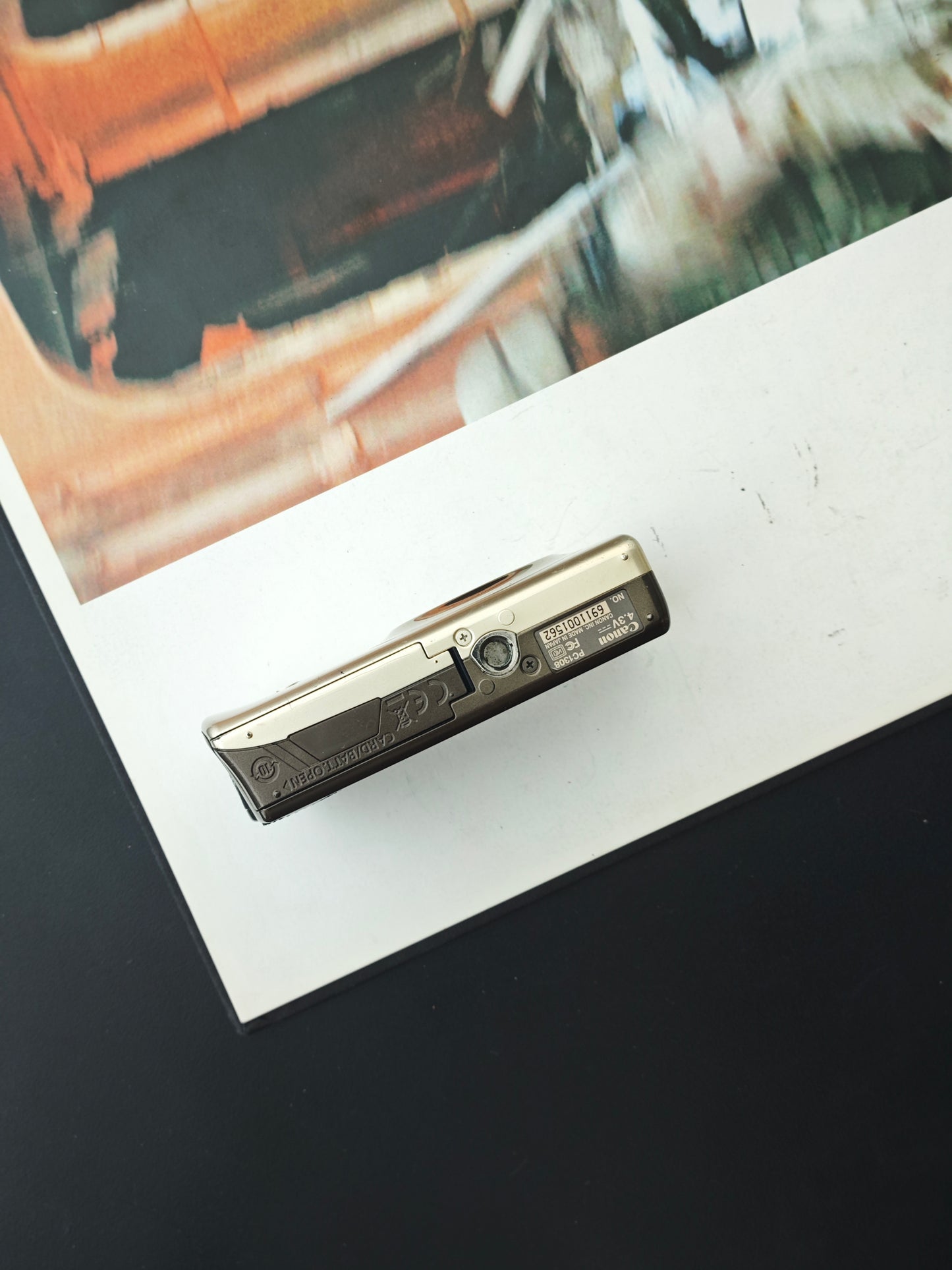 Used Canon IXY Digital 920 IS Digital Camera