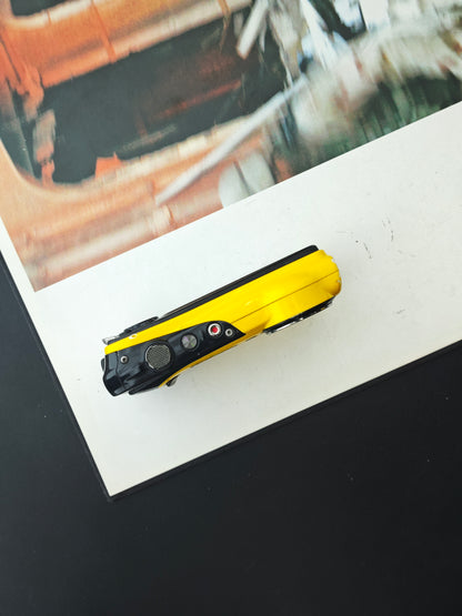Used Fujifilm Finepix XP70 yellow Digital Camera [with box]