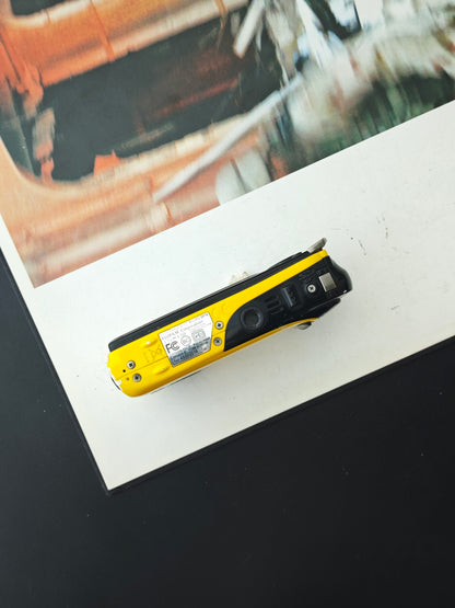 Used Fujifilm Finepix XP70 yellow Digital Camera [with box]