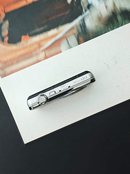 Used Sony Cyber-shot DSC-WX70 silver Digital Camera [JPN only, No charger]