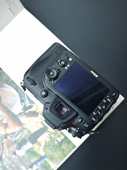 Used Nikon D7100 Digital Camera #2031633 [No charger]