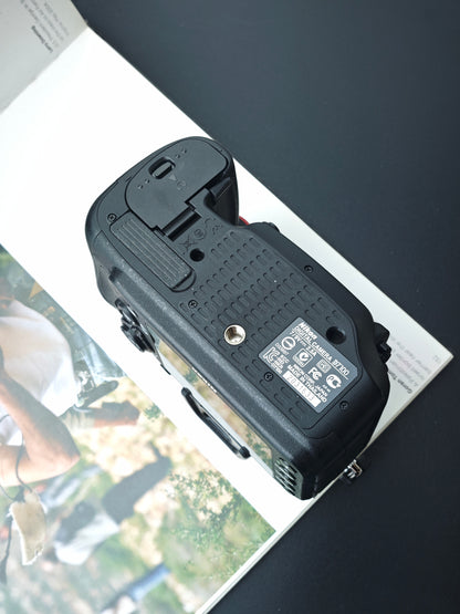 Used Nikon D7100 Digital Camera #2031633 [No charger]