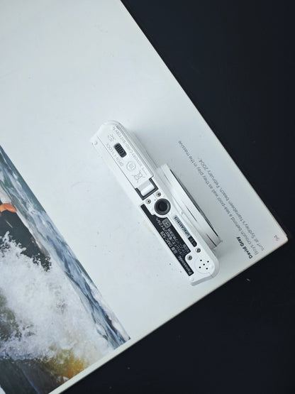 Used Panasonic Lumix DMC-SZ8 white Digital Camera [JPN only, No charger]