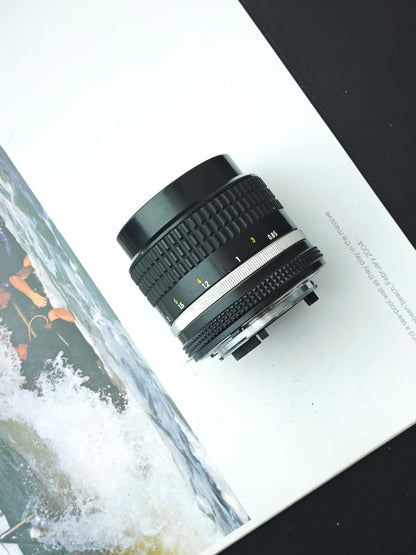 *READ* Nikon Nikkor 85mm F2 Ai-S