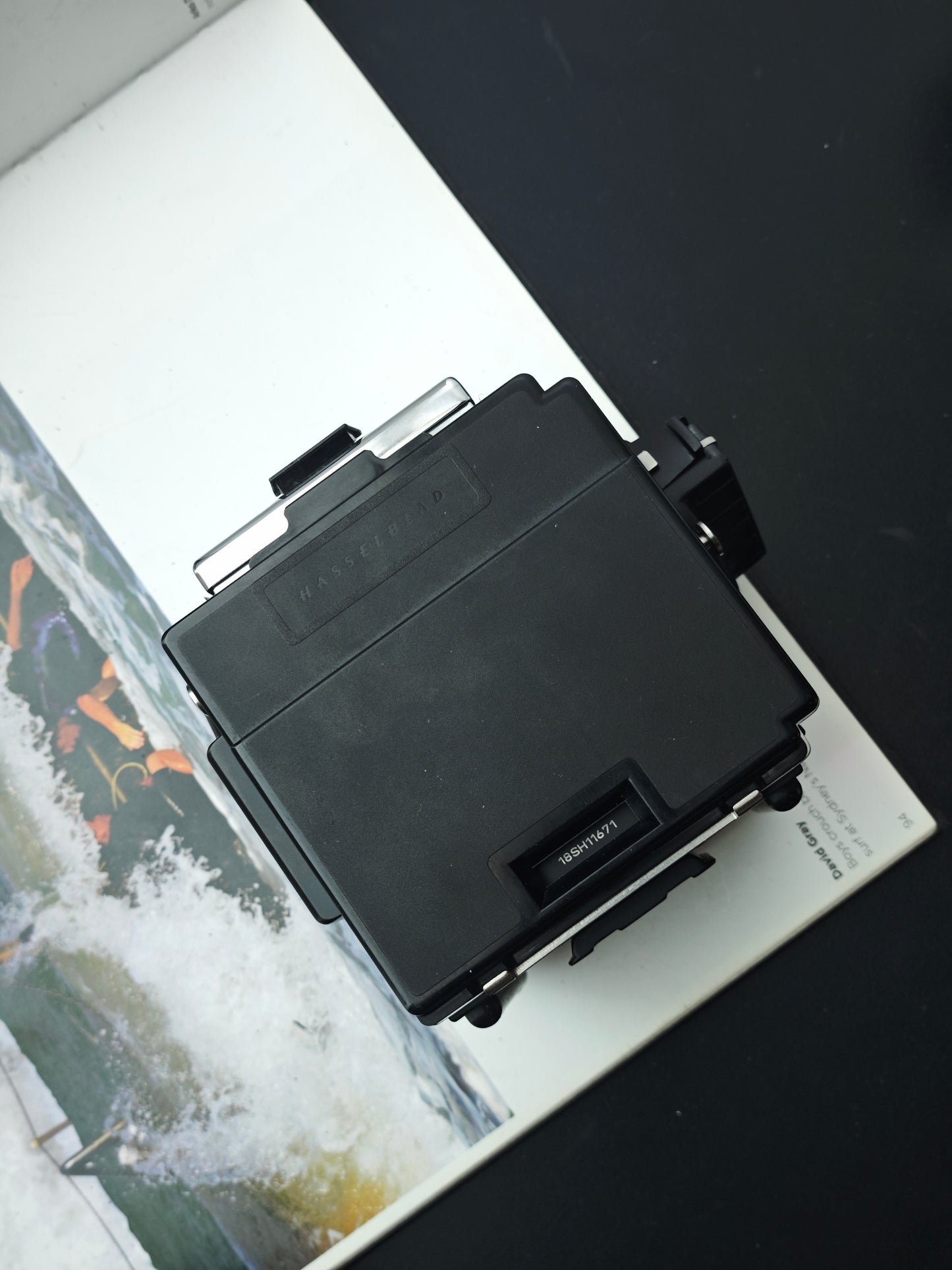 Hasselblad ★203 FE body [No back]