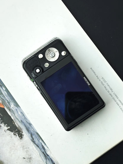 Used Ricoh Caplio R7 Digital Camera [No charger]